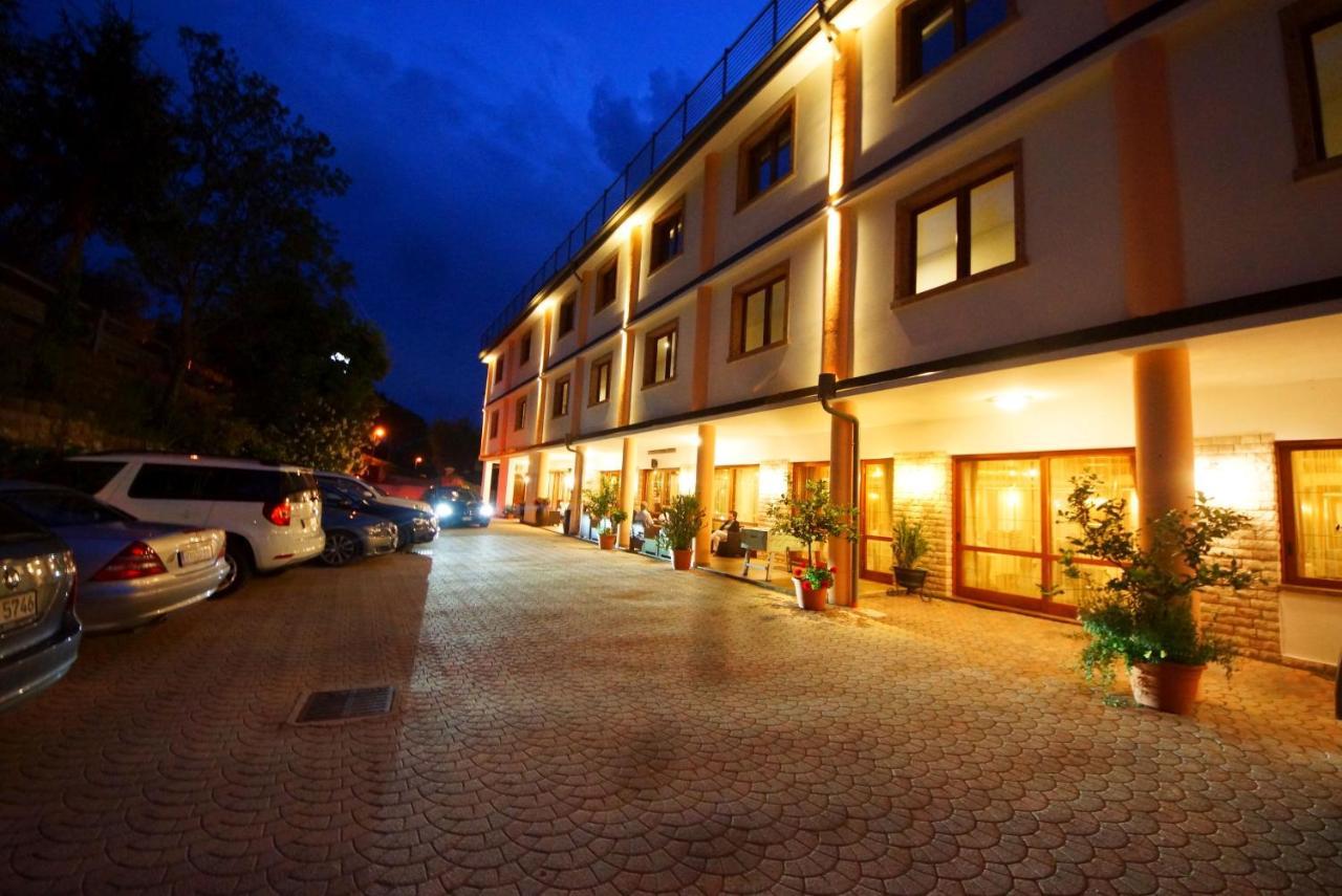 Park Hotel Val Di Monte ***S Малчезине Екстериор снимка