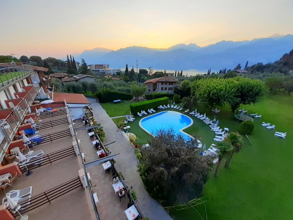 Park Hotel Val Di Monte ***S Малчезине Екстериор снимка