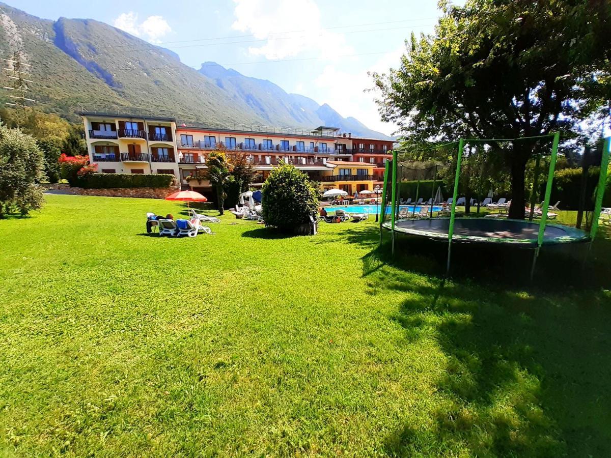 Park Hotel Val Di Monte ***S Малчезине Екстериор снимка