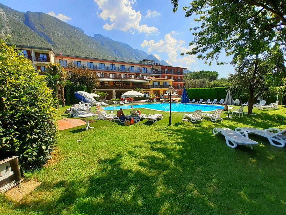 Park Hotel Val Di Monte ***S Малчезине Екстериор снимка